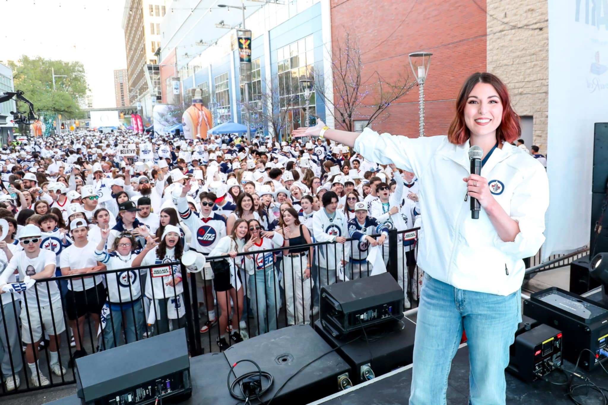 f38ed922-e2ff-440a-b3a8-568878dcfb0c